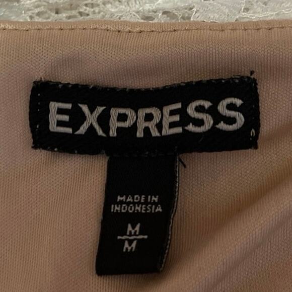 Express Cream Floral Lace Lined Sleeveless Crisscross Cami Camisole Tank Top M - Picture 4 of 5